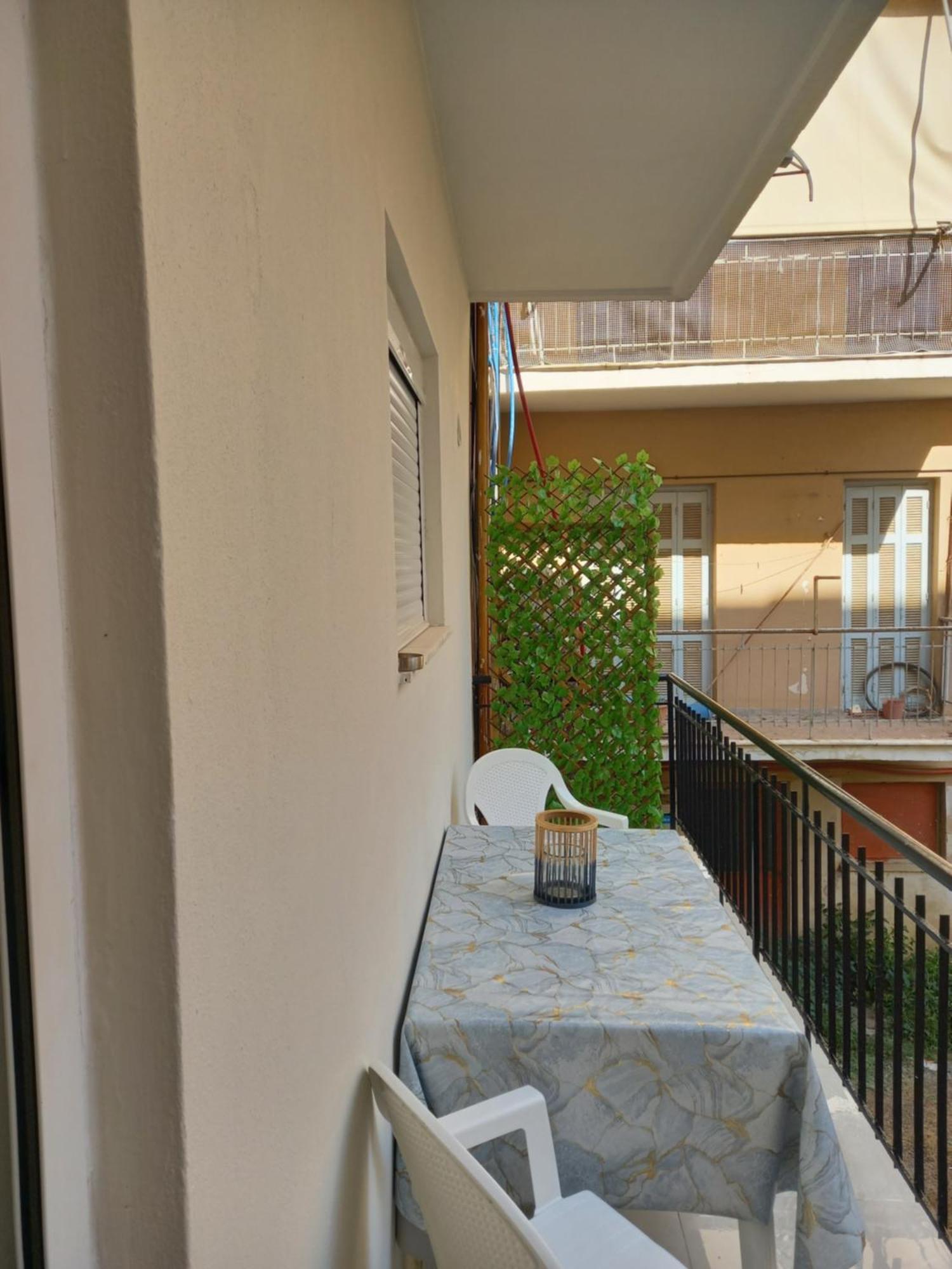 Siesta Apartment Kalamata Exterior photo